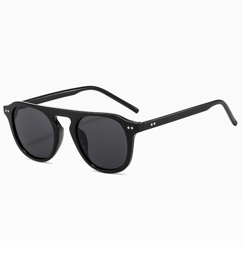 Ladies classic sunglasses with square frame and polarized lenses Kalsten