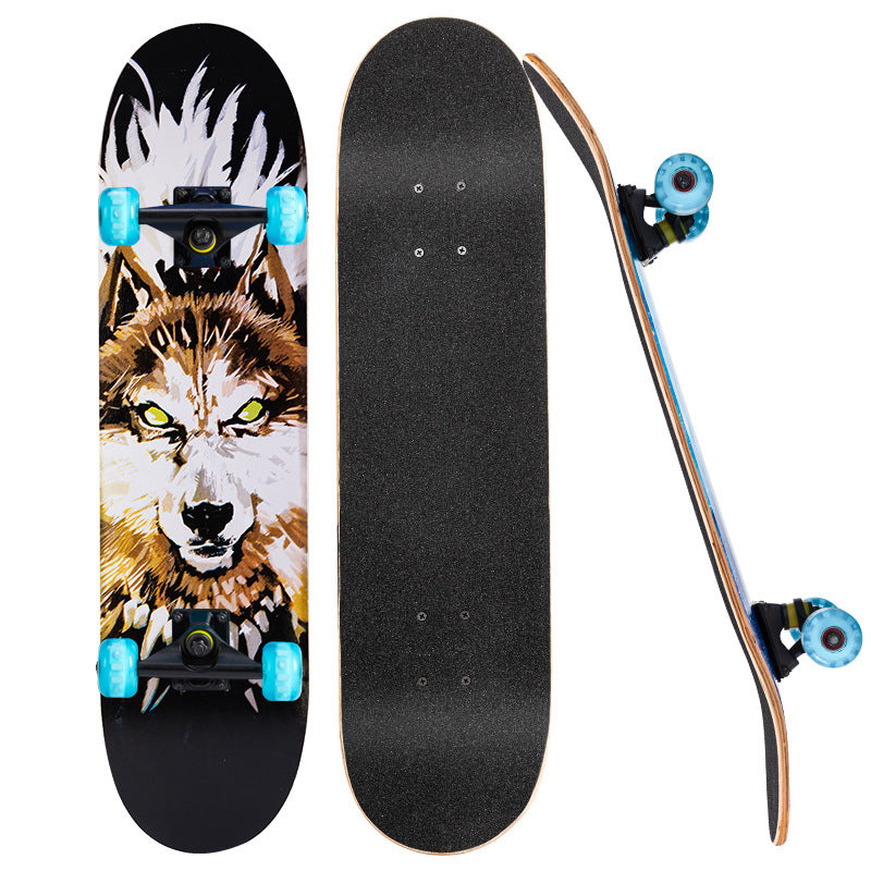 Sturdy Graphic Skateboard Kalsten