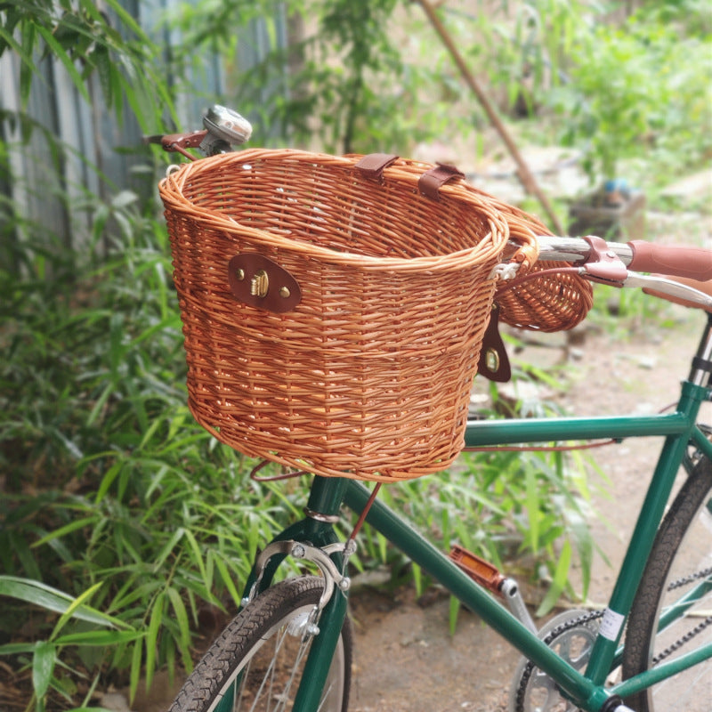 woven rattan bicycle front basket with quick-release mounting system Kalsten