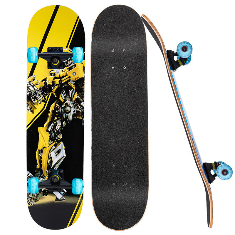 Sturdy Graphic Skateboard Kalsten