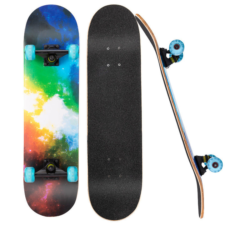 Sturdy Graphic Skateboard Kalsten