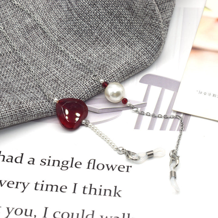 Elegant Heart-Shaped Pendant Eyewear Chain Kalsten