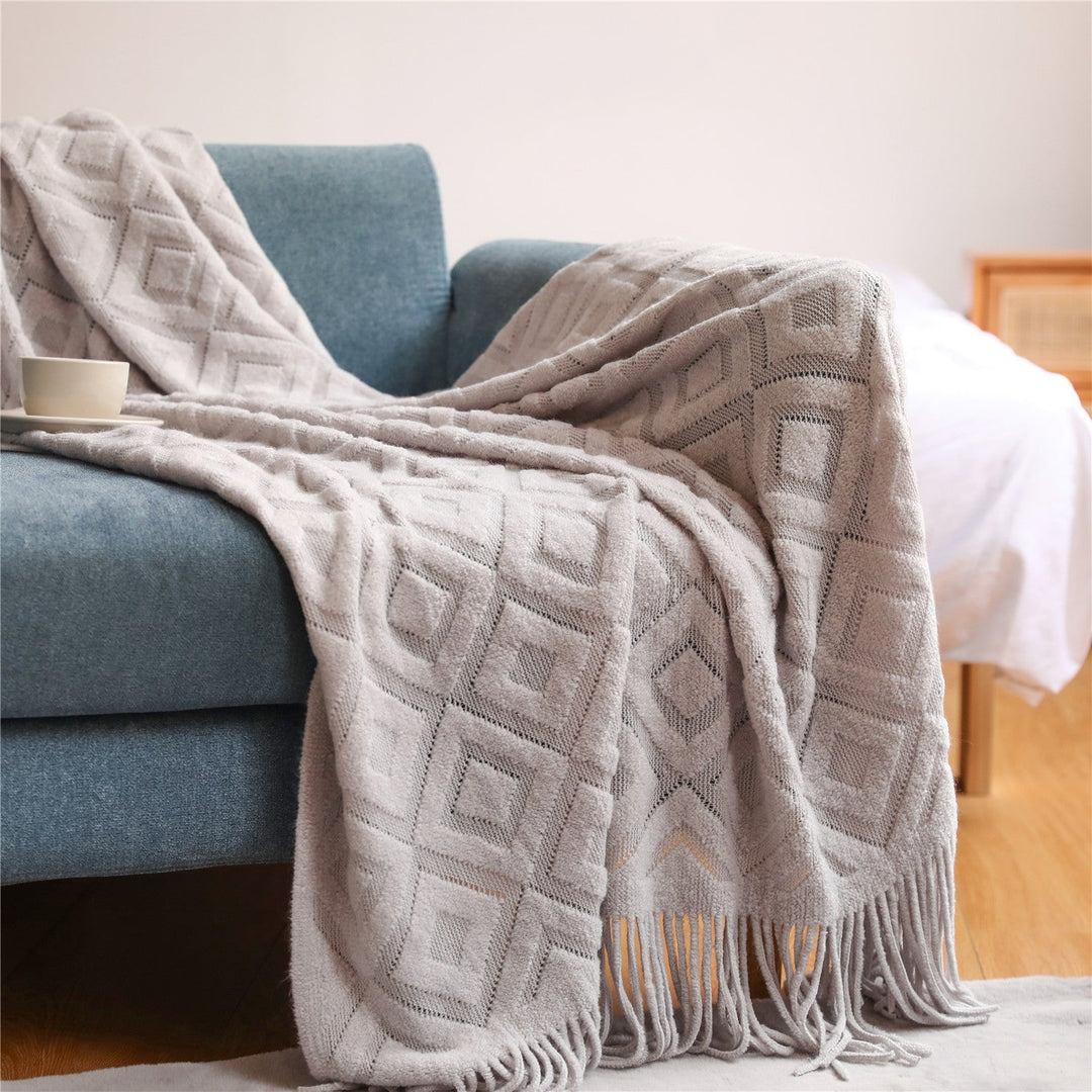 Women's Elegant Knit Blanket with Graphic Pattern Kalsten