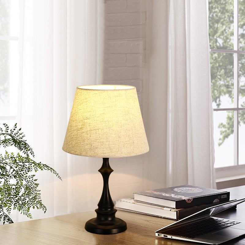 Modern Minimalist Table Lamp Kalsten