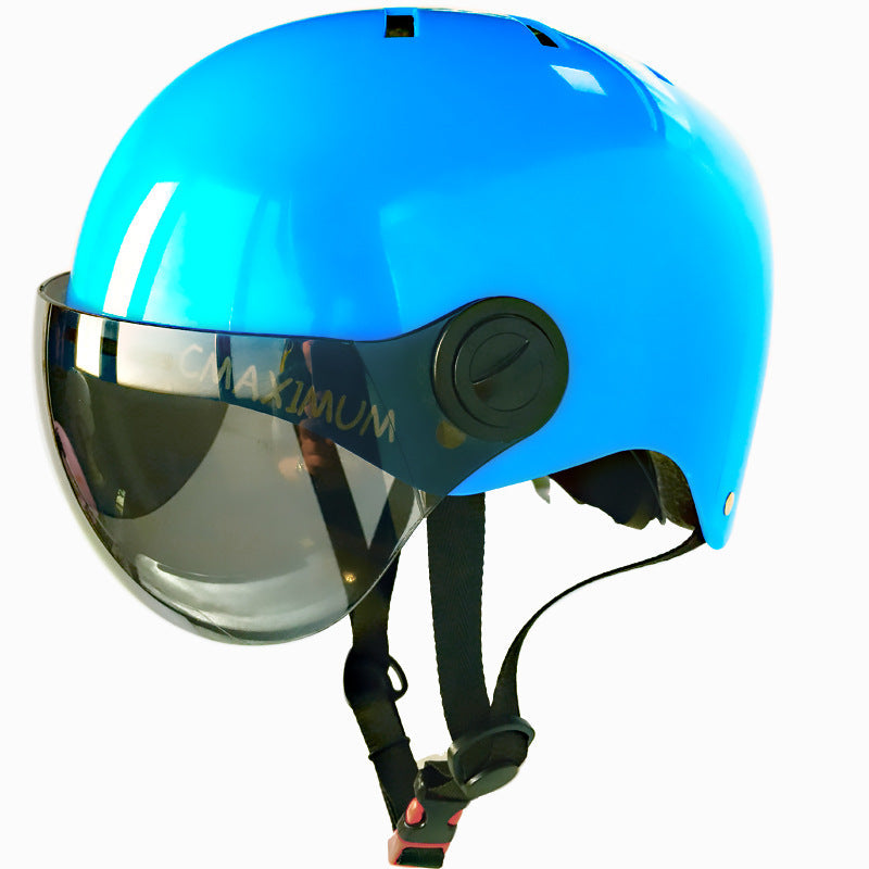 urban bicycle helmet with integrated tinted visor and adjustable chin strap Kalsten