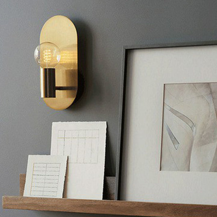 Exposed Bulb Design Sconce Light Postmodern Metal 1-Light Gold Finish Wall Light with Oval Backplate | Kalsten