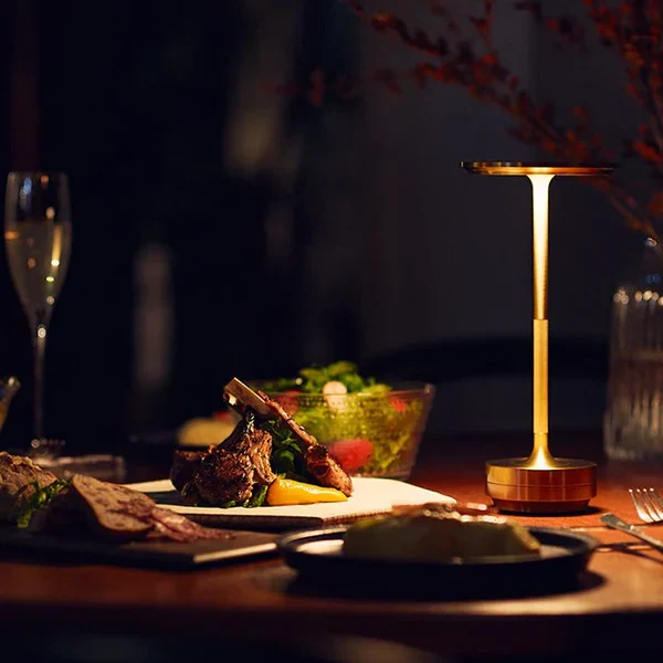 Bailey Table Lamp | Kalsten