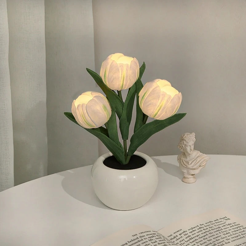 LED Tulip Nightstand Lamp Flower Table Lamp | Kalsten