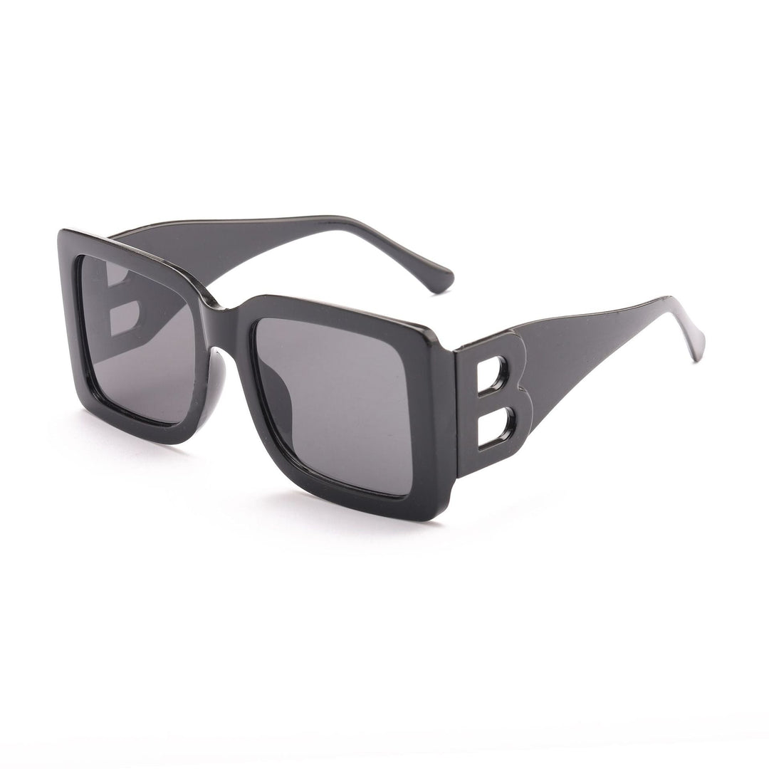 Women oversized sunglasses in elegant design Kalsten