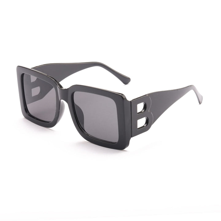 Women oversized sunglasses in elegant design Kalsten