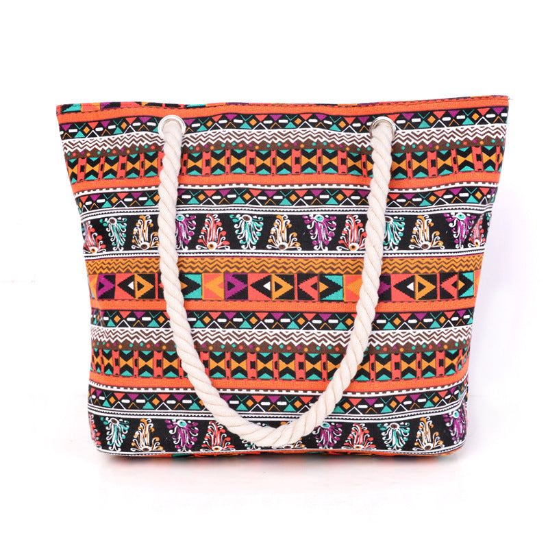Fashionable beach bag with ethnic pattern Kalsten