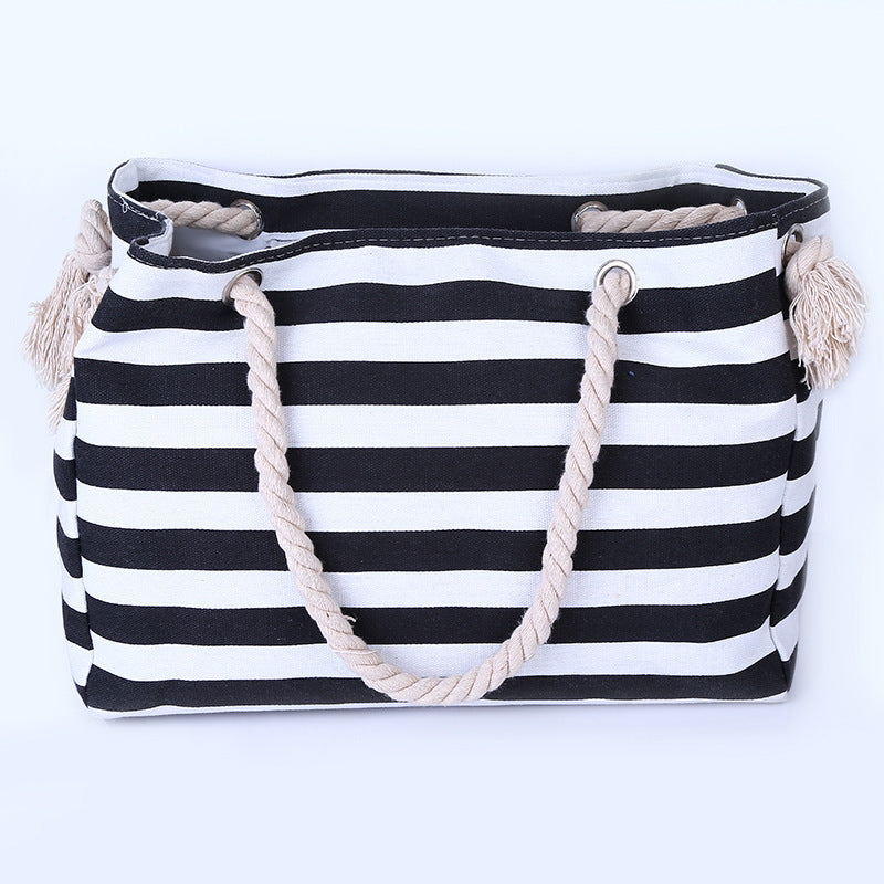 Spacious and Stylish Beach Bag with Maritime Stripe Pattern Kalsten