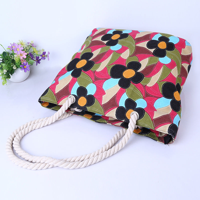 Large and Colorful Beach Bag with Floral Pattern Kalsten
