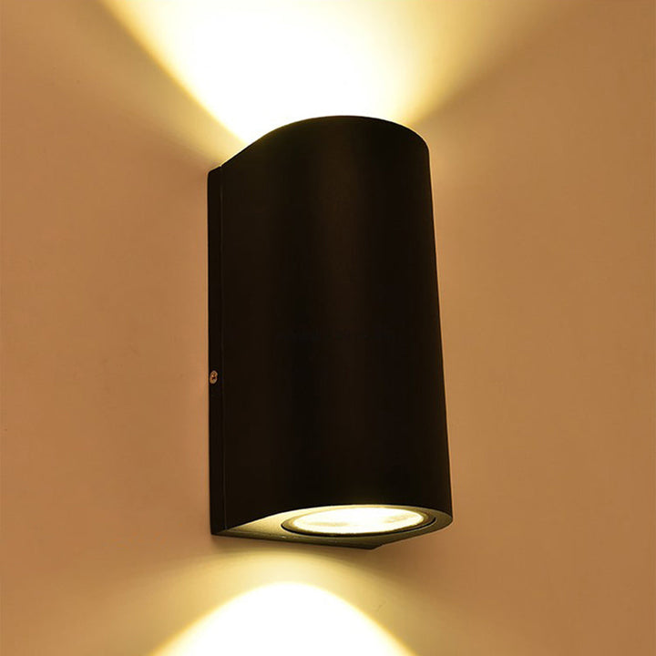 Aluminum Geometric Shaped Wall Sconce Minimalistic Black LED Wall Mount Light for Patio | Kalsten