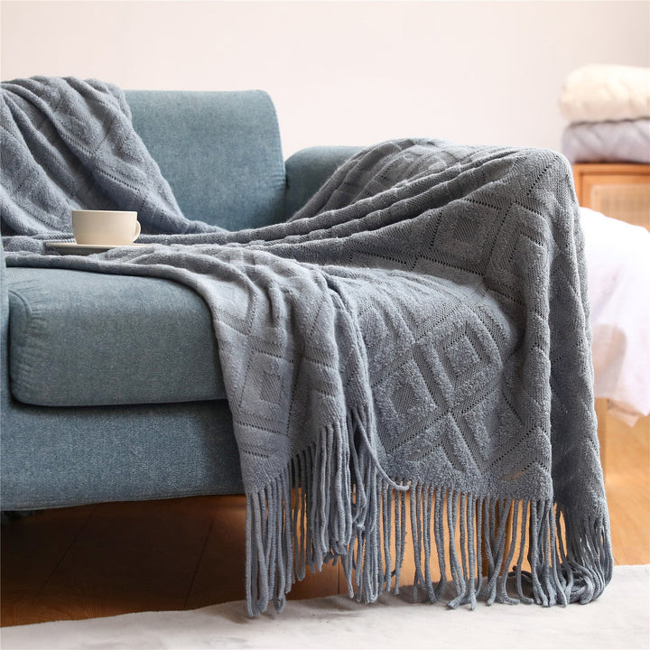 Women's Elegant Knit Blanket with Graphic Pattern Kalsten