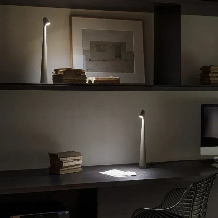 LuminEssence Glow Sculpting Table Lamp | Kalsten