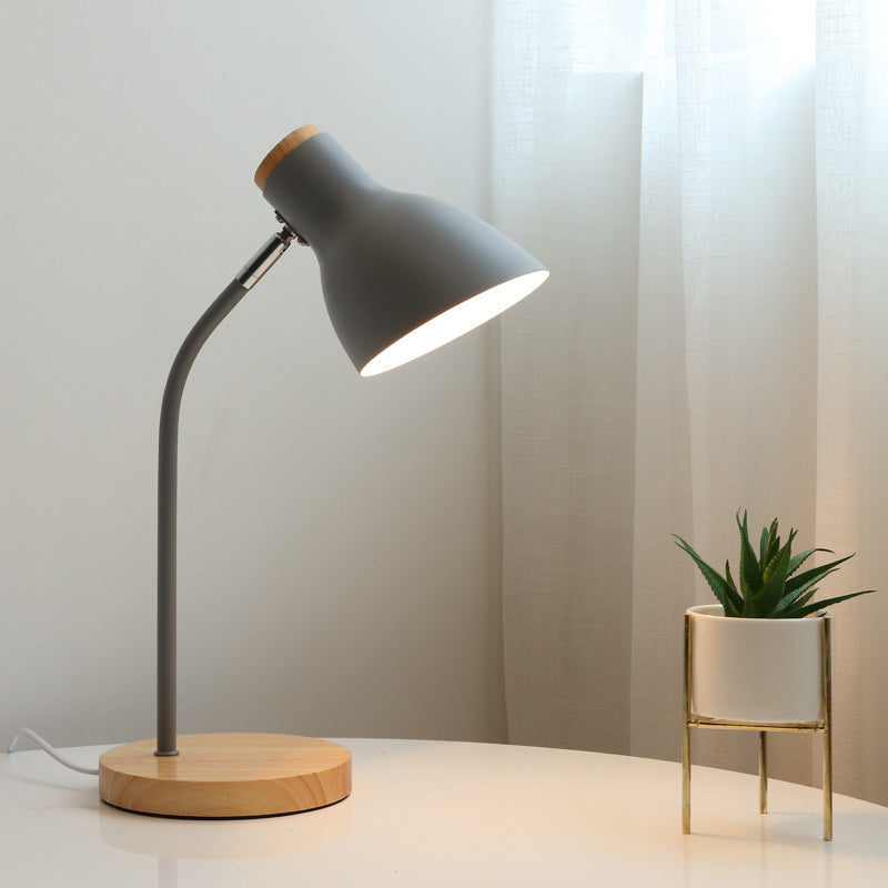 Flashlight-shaped swivel table lamp Macaron Metal 1-light night lamp for children's room | Kalsten