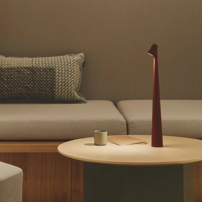 LuminEssence Glow Sculpting Table Lamp | Kalsten