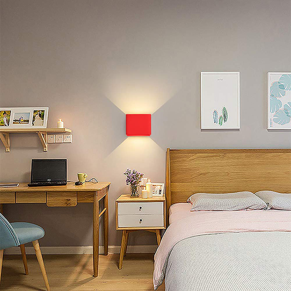 OrrSquare – Modern square wall lamp for stylish lighting | Kalsten
