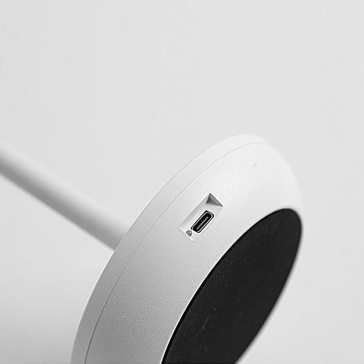 Aurelia Noire - Rechargeable Wireless Table Lamp with Built-in LED Lighting and Battery Kalsten