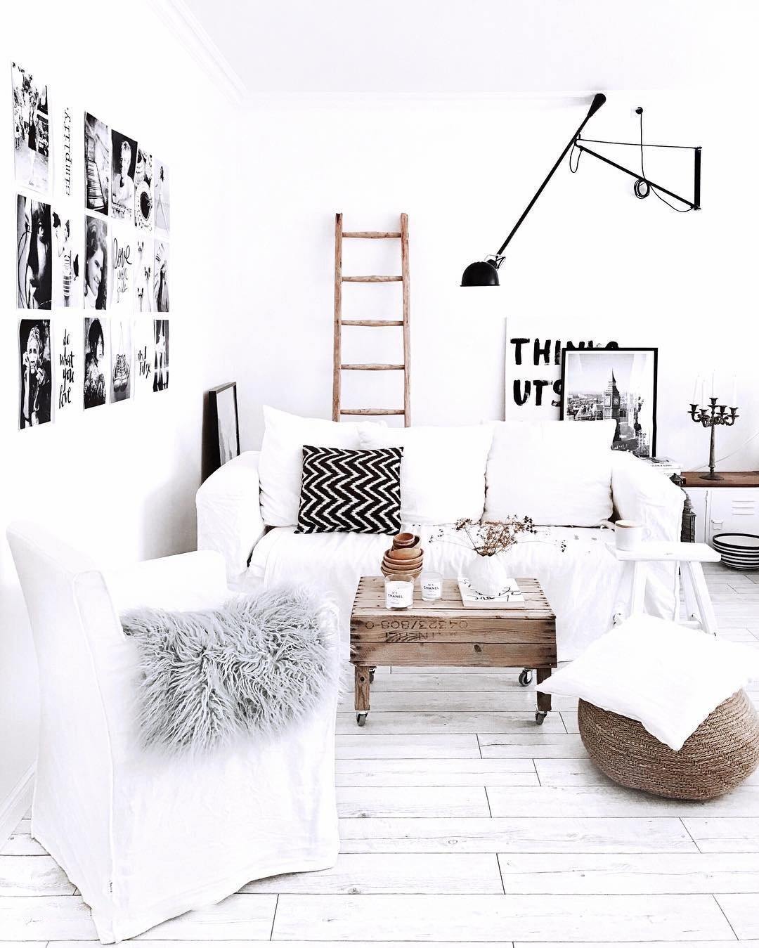 Model 265 Wall Lamp | Kalsten
