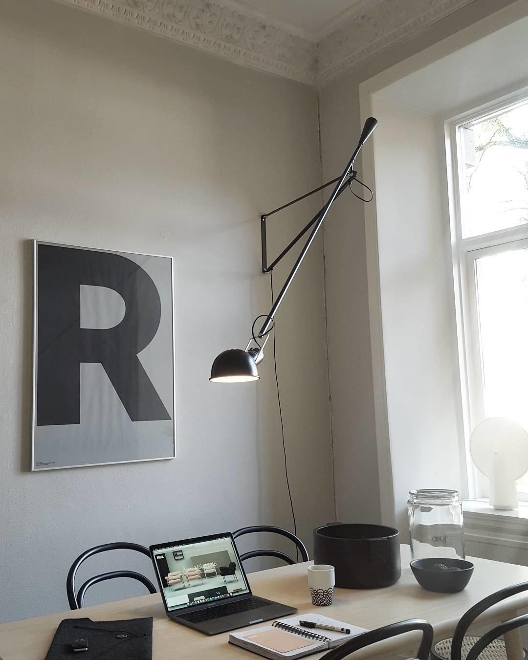 Model 265 Wall Lamp | Kalsten