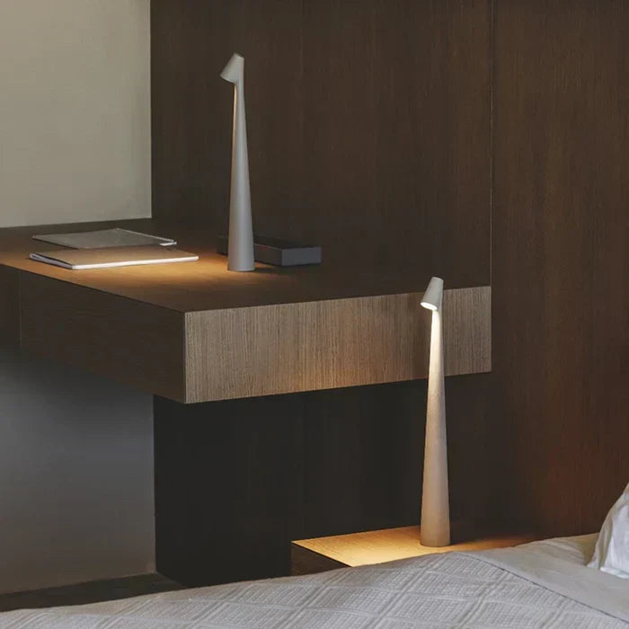 LuminEssence Glow Sculpting Table Lamp | Kalsten