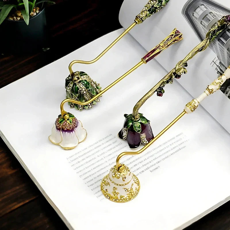 Skanto | Velisse Candle Snuffer