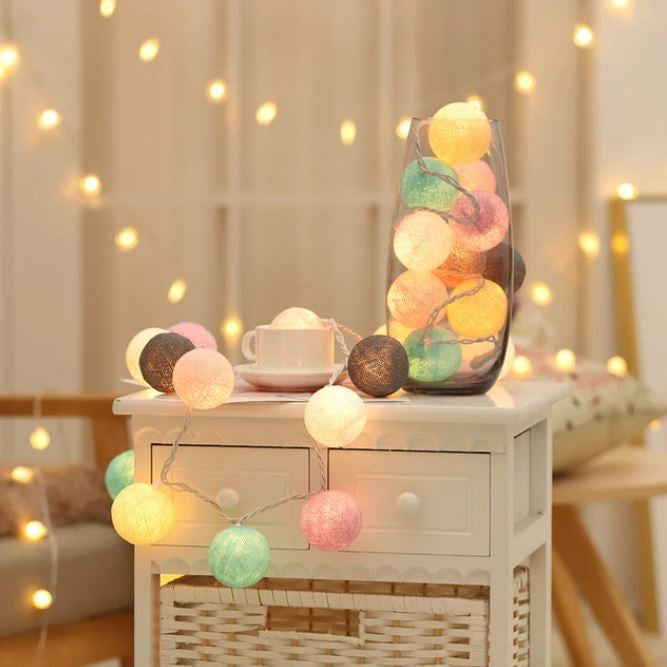 Cheerful Cotton Light Ball Garland - LumiBall | Kalsten