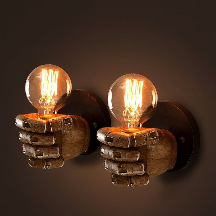 Retro Industrial Fist Wall Sconce – Creative Hand-Shaped Art Deco Wall Lamp - E27, Black | Kalsten