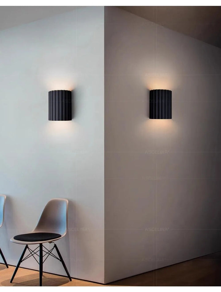 Modern Resin Indoor LED Wall Lamp Kalsten