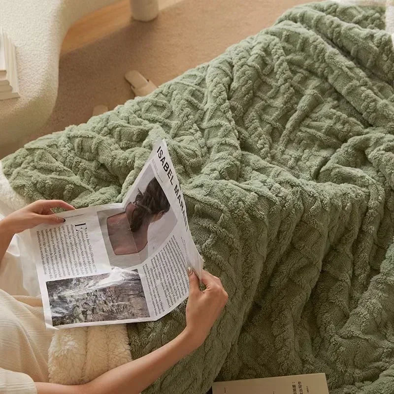 Kalsten | Thick Lambswool Winter Fleece Blanket - LuxyCozy