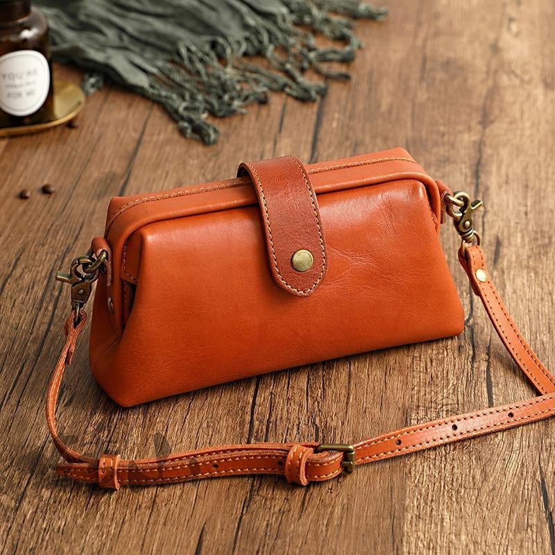 Kalsten | Vintage handmade leather bag