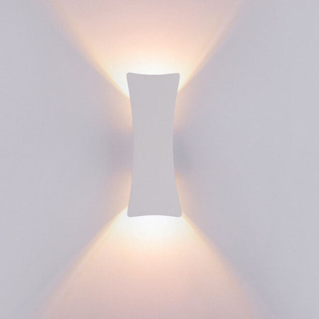 Modern Simple Rectangular Curved LED Outdoor Waterproof Wall Sconce Lamp | Kalsten