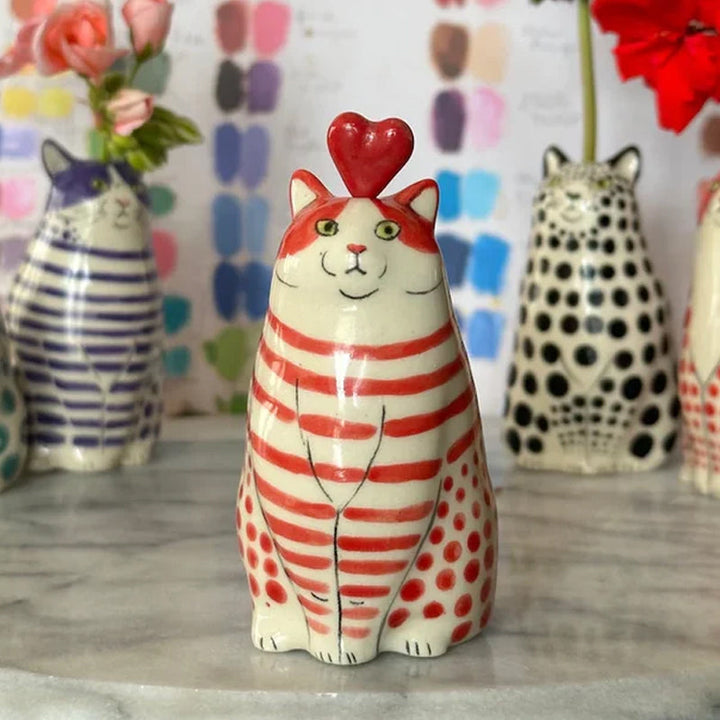 Kalsten | Dotted Cat Vase