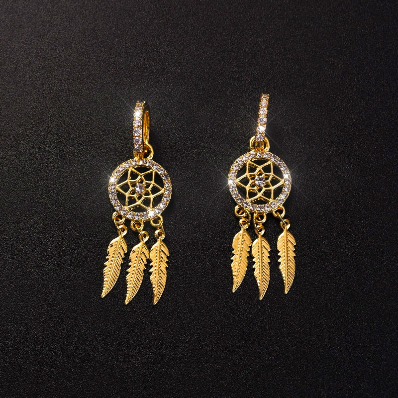 Kalsten | Evani️ | Elegant refinement with 14-carat gold earrings