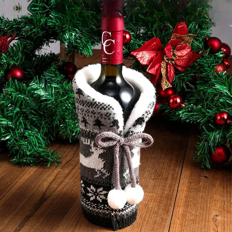 Christmas bottle cover with fur collar – festive cover for wine bottles, gnome decoration for Christmas, perfect as gift wrapping | Kalsten
