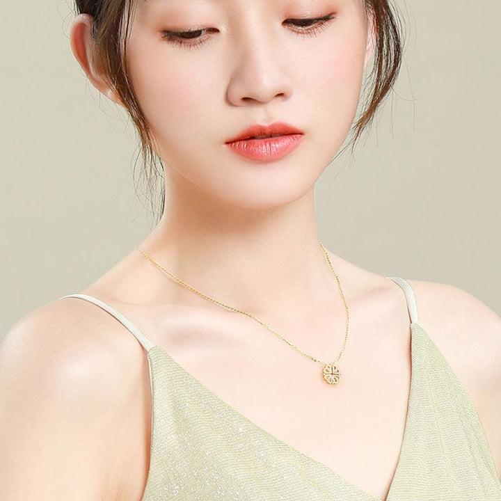 Hollow Four-Leaf Clover Necklace | Kalsten