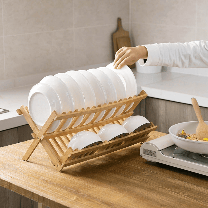 Kalsten | Space-saving bamboo drying rack for an eco-friendly household