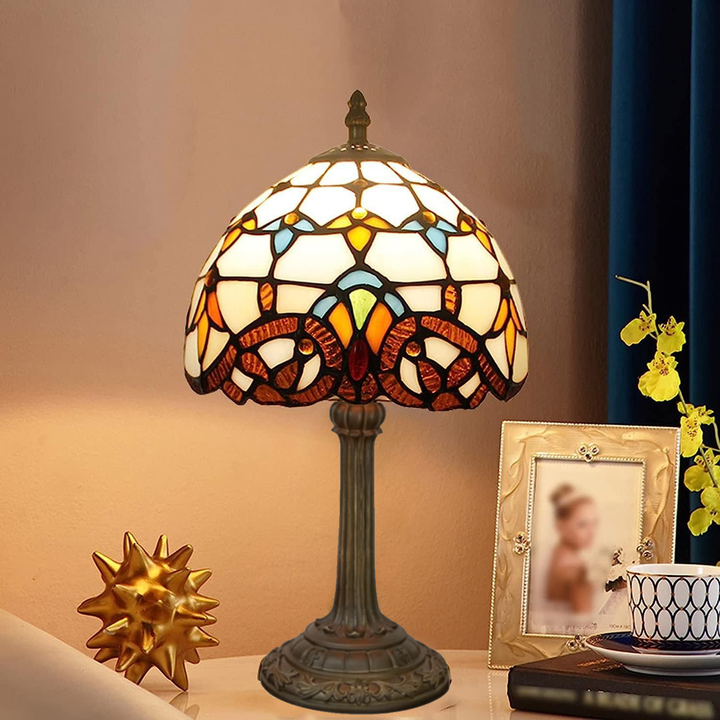 VerreMystique Tiffany Lamp – Timeless Stained Glass Table Lamp for Warm Ambient Lighting | Kalsten