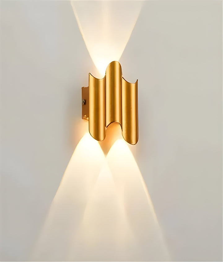 VerandaShine Light – Modern waterproof outdoor wall lamp | Kalsten