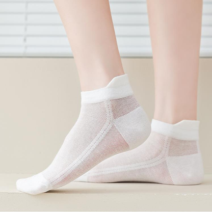 BowLift | Ultra-thin, non-slip socks with invisible effect