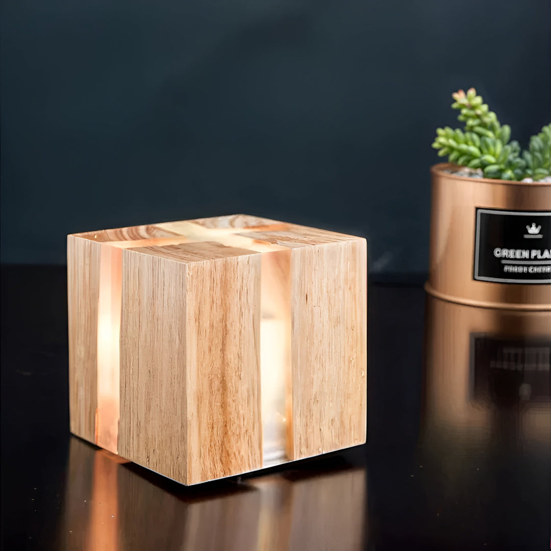 LED table lamp in cube shape – Modern design made of wood | Stylish for living room & bedroom | Kalsten