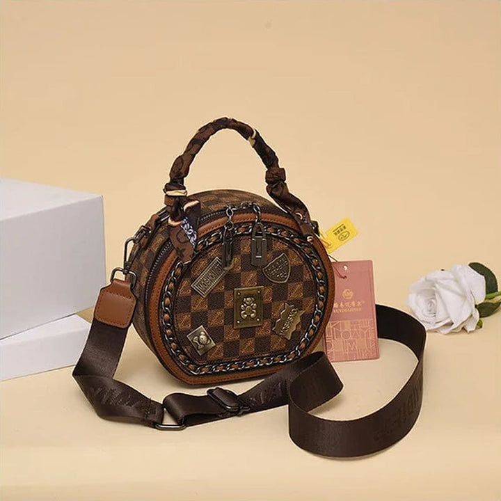 Fashionable Retro Bear Badge Shoulder Bag | Kalsten