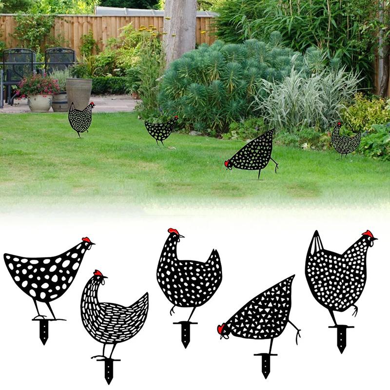 Kalsten | Simulated Chicken Ornament for the Garden