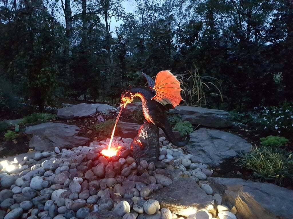 Kalsten | Precision Casting Fire-breathing Dragon Sculpture Waterscape