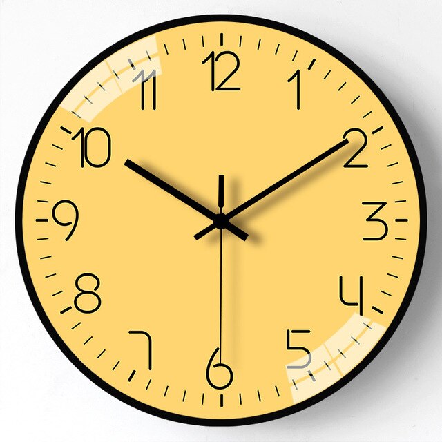 Chic Eco-Friendly Wall Clock – Elegance in Colors Kalsten