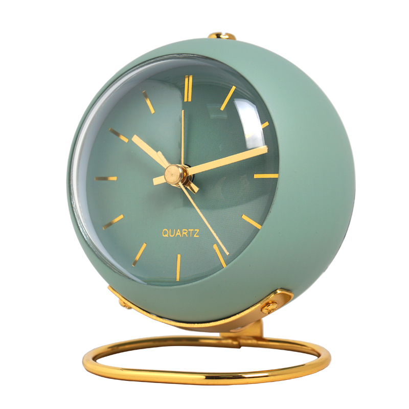 Kalsten | Minimalistic round table clock