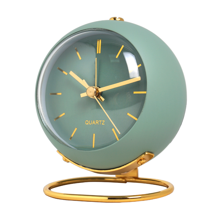 Kalsten | Minimalistic round table clock