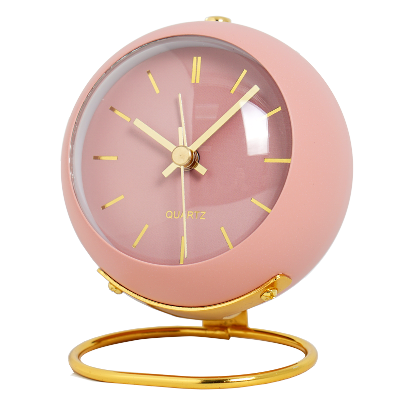 Kalsten | Minimalistic round table clock